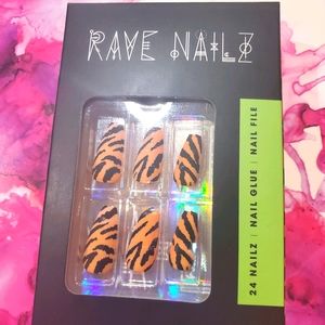 Brand New Rave Nails in Untamed Tiger